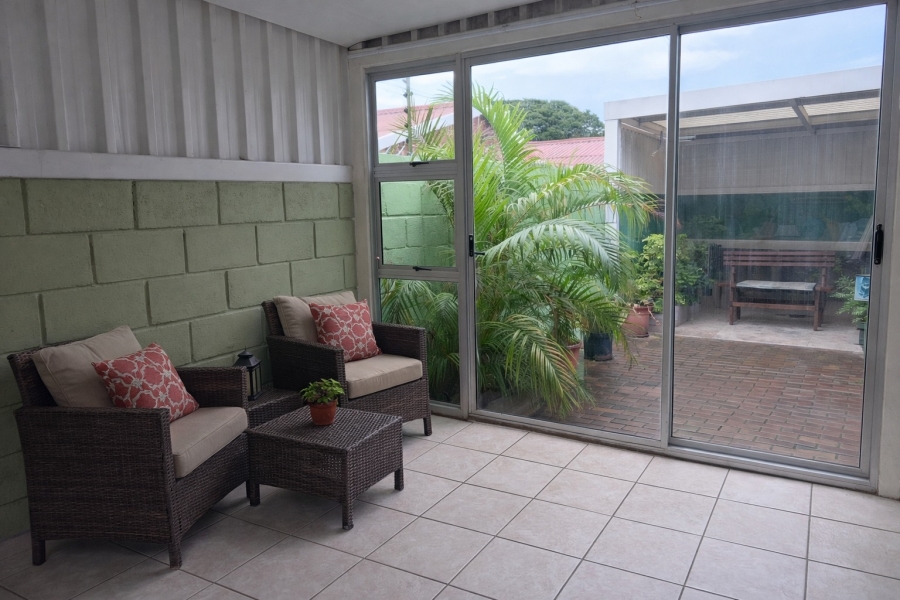 2 Bedroom Property for Sale in Kabega Park Eastern Cape